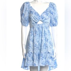 CINQ À SEPT
Floral Print Mini Dress